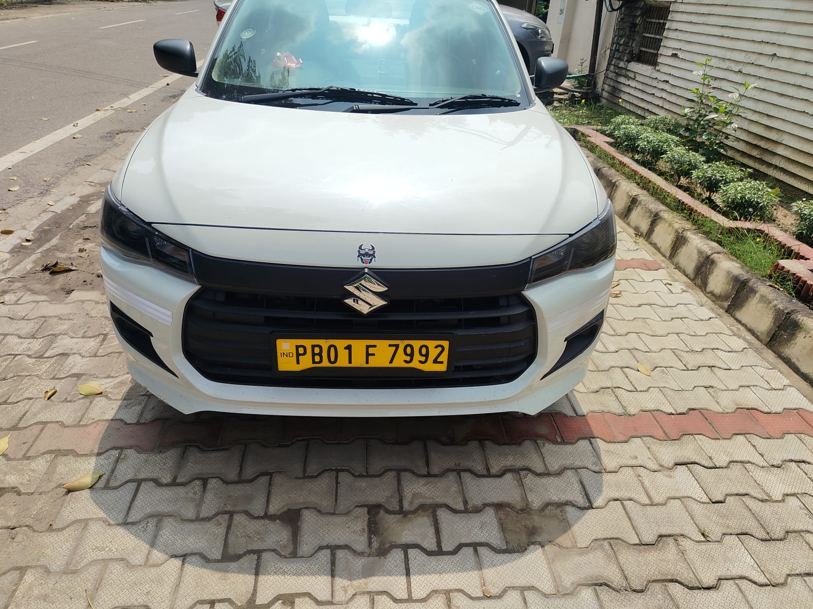Punjab Crown Cabs Kia Carens cab